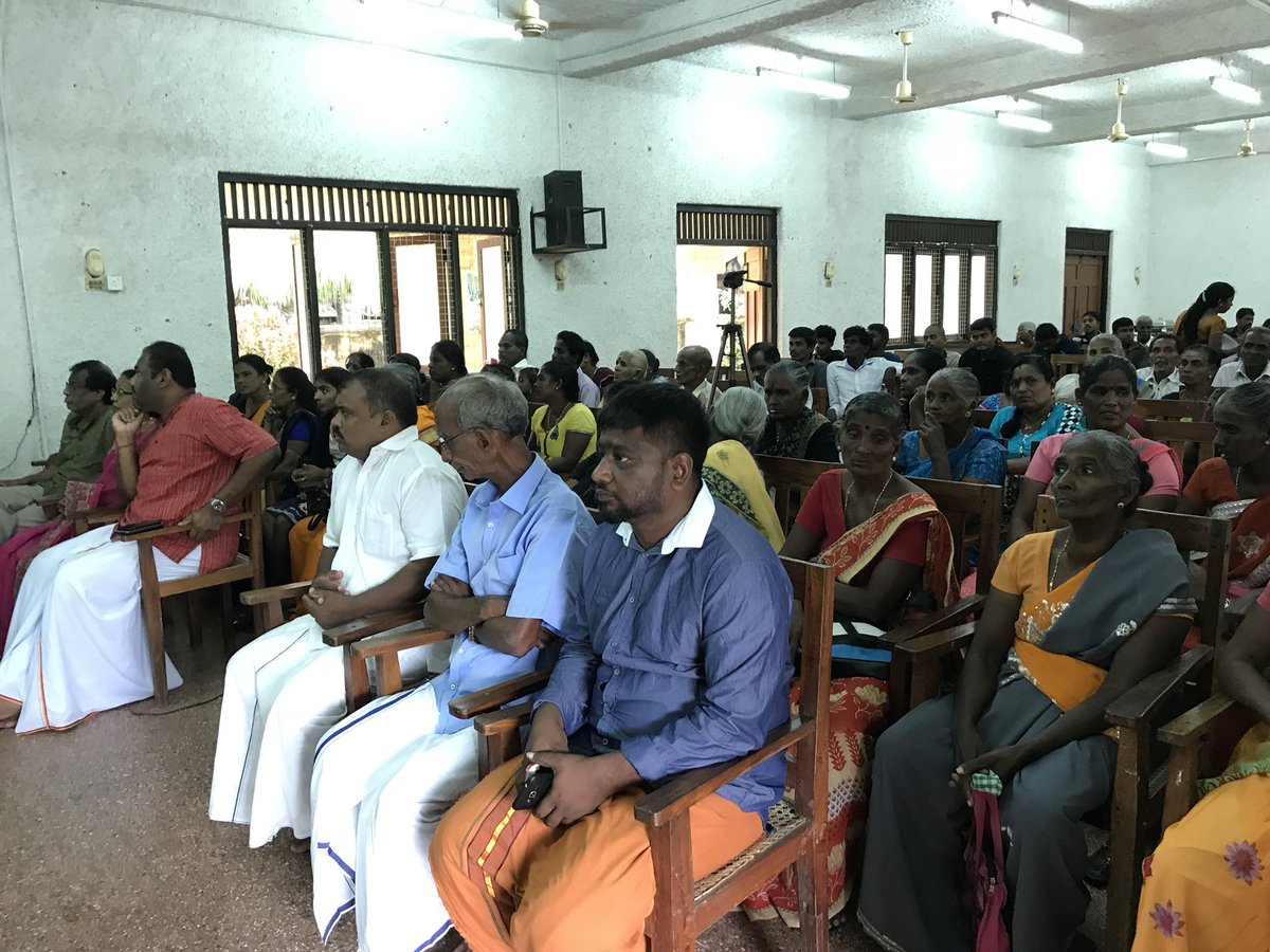 TamilGuardian's tweet photo. At Navalar Hall in #Jaffna, @TnpfOrg holds an event to pay tribute to the families of #Maaveerar. 

#MaaveerarNaal https://t.co/jme8Il2l61