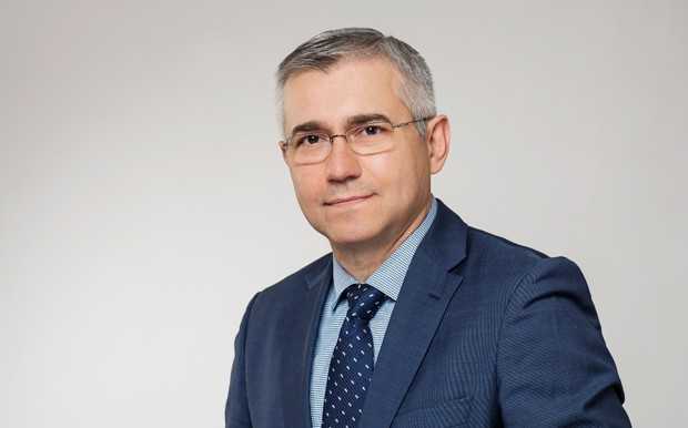 #RTS1, 10:00, #TakoStojeStvari
Šta se dešava kada pisac fantastike napiše roman o sebi? Gost nam je <a href="/GoranSkrobonja/">Goran Skrobonja</a>. Danas je najpovoljniji dan za kupovinu na internetu - sajber ponedeljak. Oseća li se u Srbiji? To je tema Fokus grupe. skr.rs/TCY