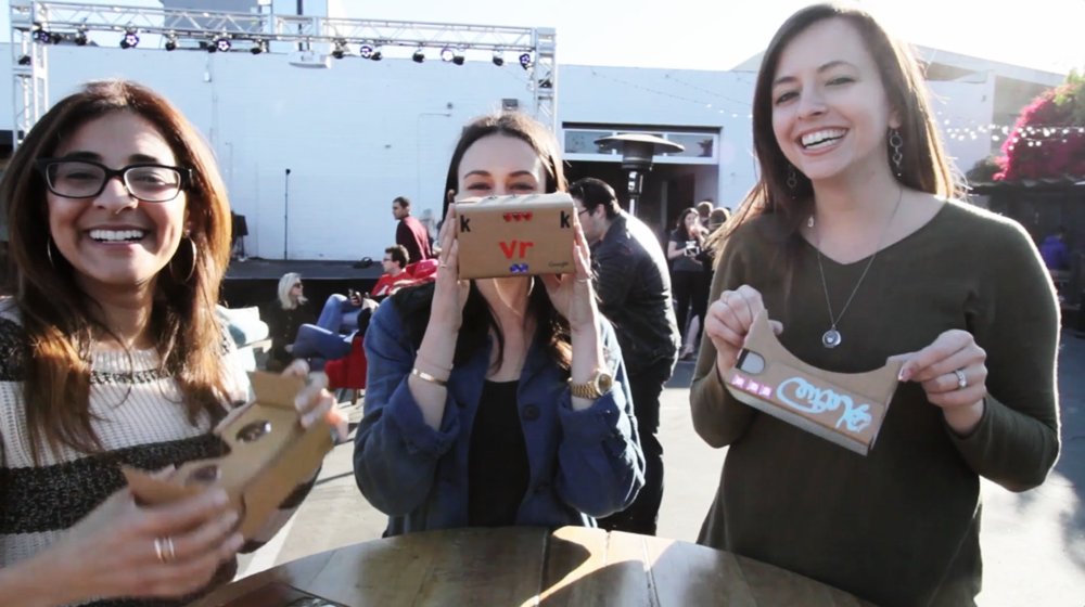 TheMalia's tweet photo. ⚛ Hey gals/inclusive dudes of #VR #AR startups! Apply to @Women_XR Venture Fund

⚛ Community Initiatives kick off 2018 Q1 - 1st WXR Pitch Showcase &amp; Mentorship Cohort

⚛ Apply as Founder/Mentor 👉 https://t.co/v6vpdJOTLp 👈

💥💥💥DEADLINE IS DEC 6TH
#WXRfund #VC #investing https://t.co/BkjUfDcKiM