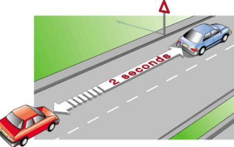 DeclanTKeogh's tweet photo. Driving in wet conditions increases the chances of a collision. Reduce your speed and extend the distance between your vehicle and the one in front. Be prepated for Emergency stops. Use the #TwoSecondRule as a guide. #DriveSafe #RoadSafety https://t.co/GbYyC4Lqlo
