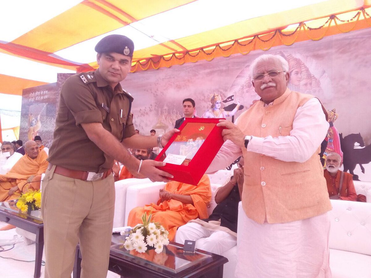 Uttar Pradesh Police News tweet media