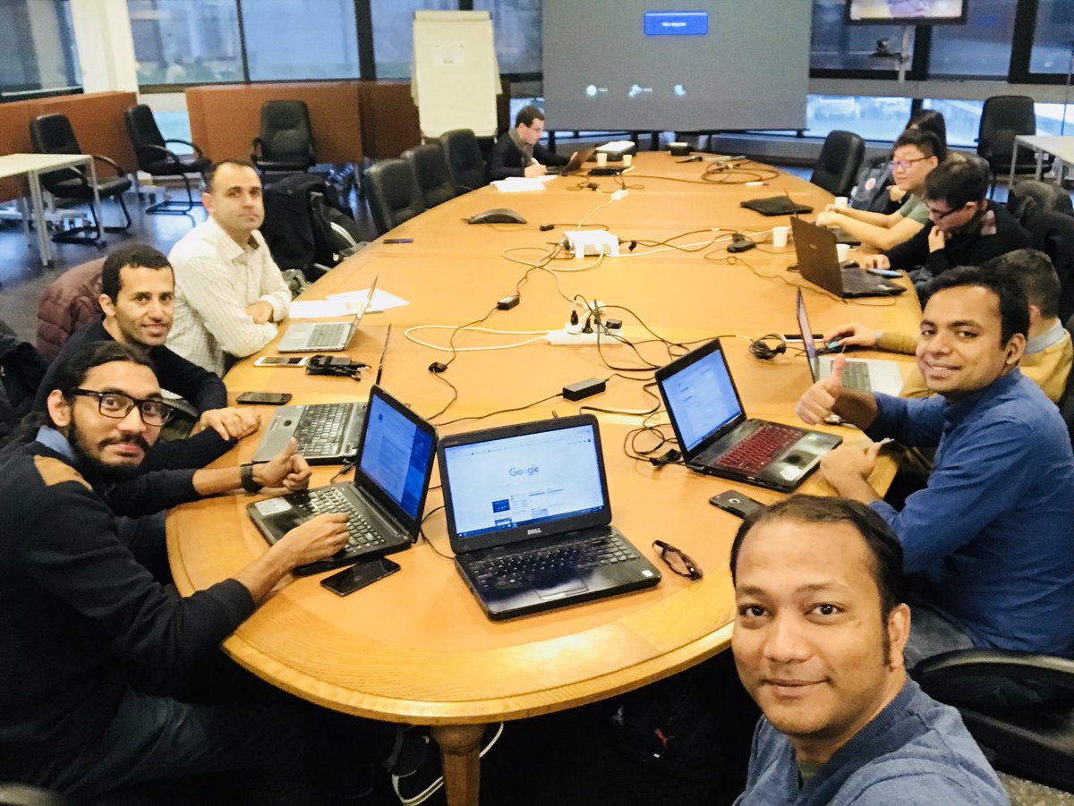 ronyeee36's tweet photo. @5Ga_ITN  Meeting https://t.co/IffzhYeFxQ