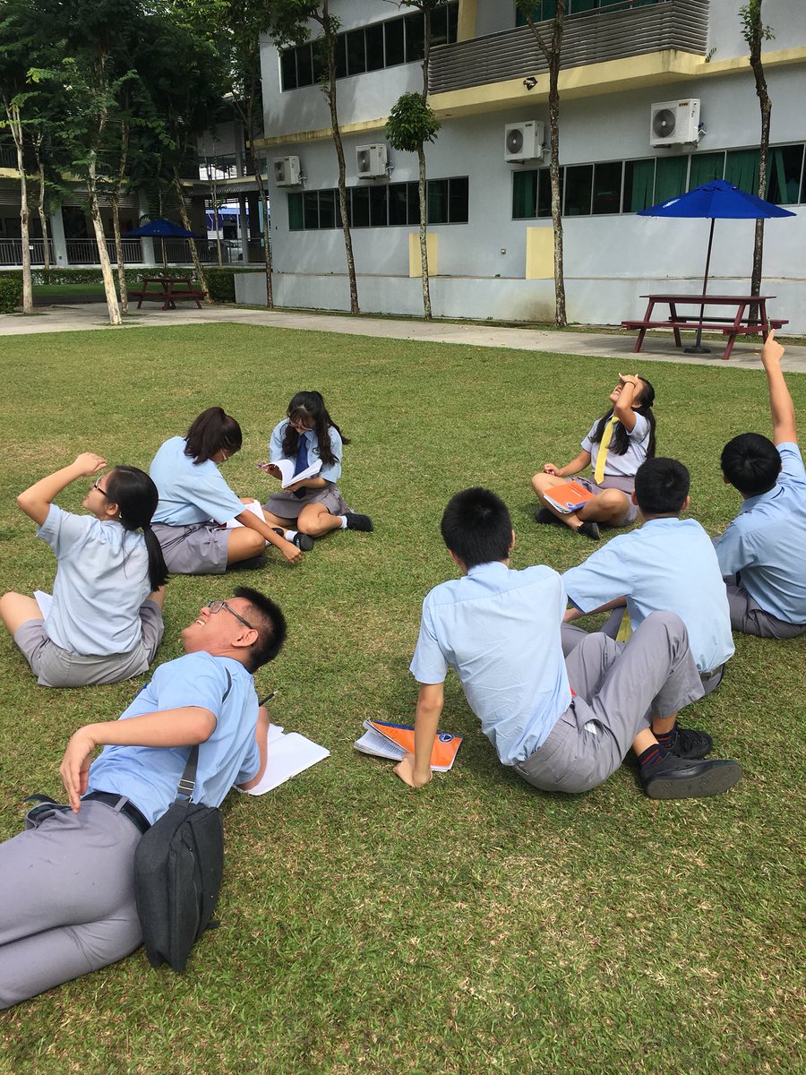 Callie_Essop's tweet photo. Year 11 geographers cloud spotting this morning! I forgot I was in Penang when I planned this activity #hotisanunderstatement https://t.co/AnaWUJU9Dg