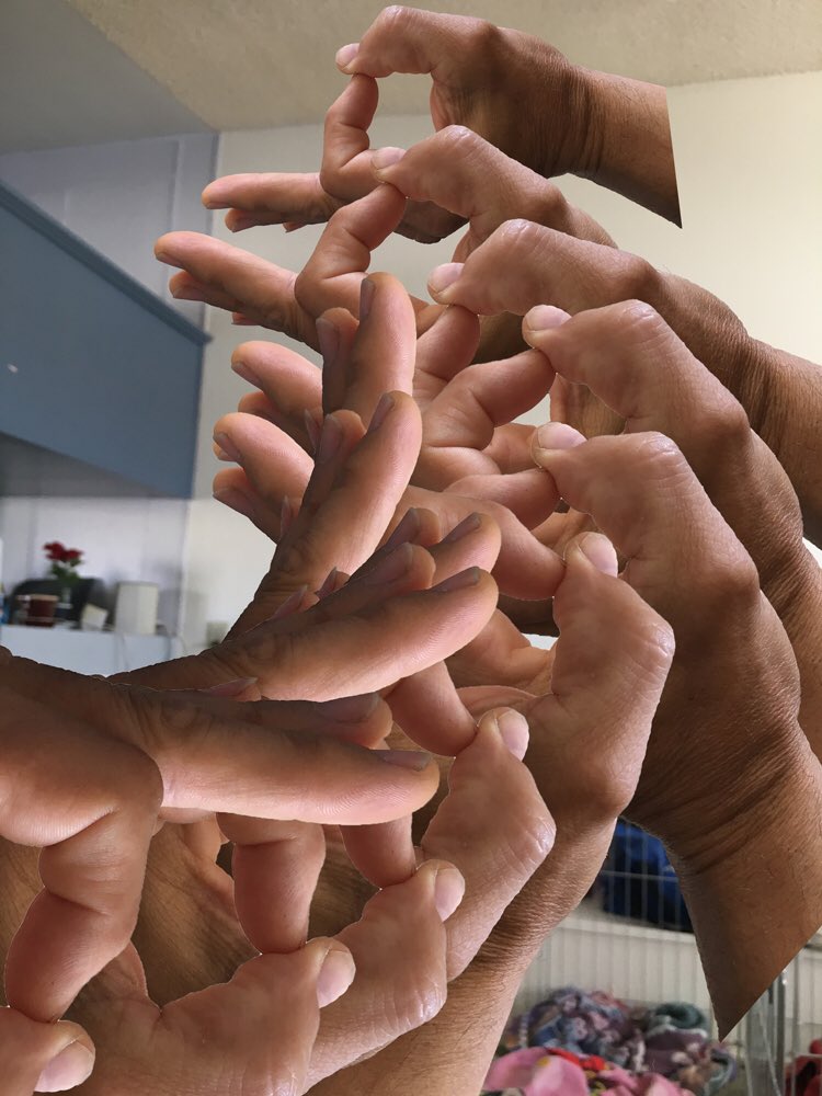 wrappedinside's tweet image. Follow me. Now you try.