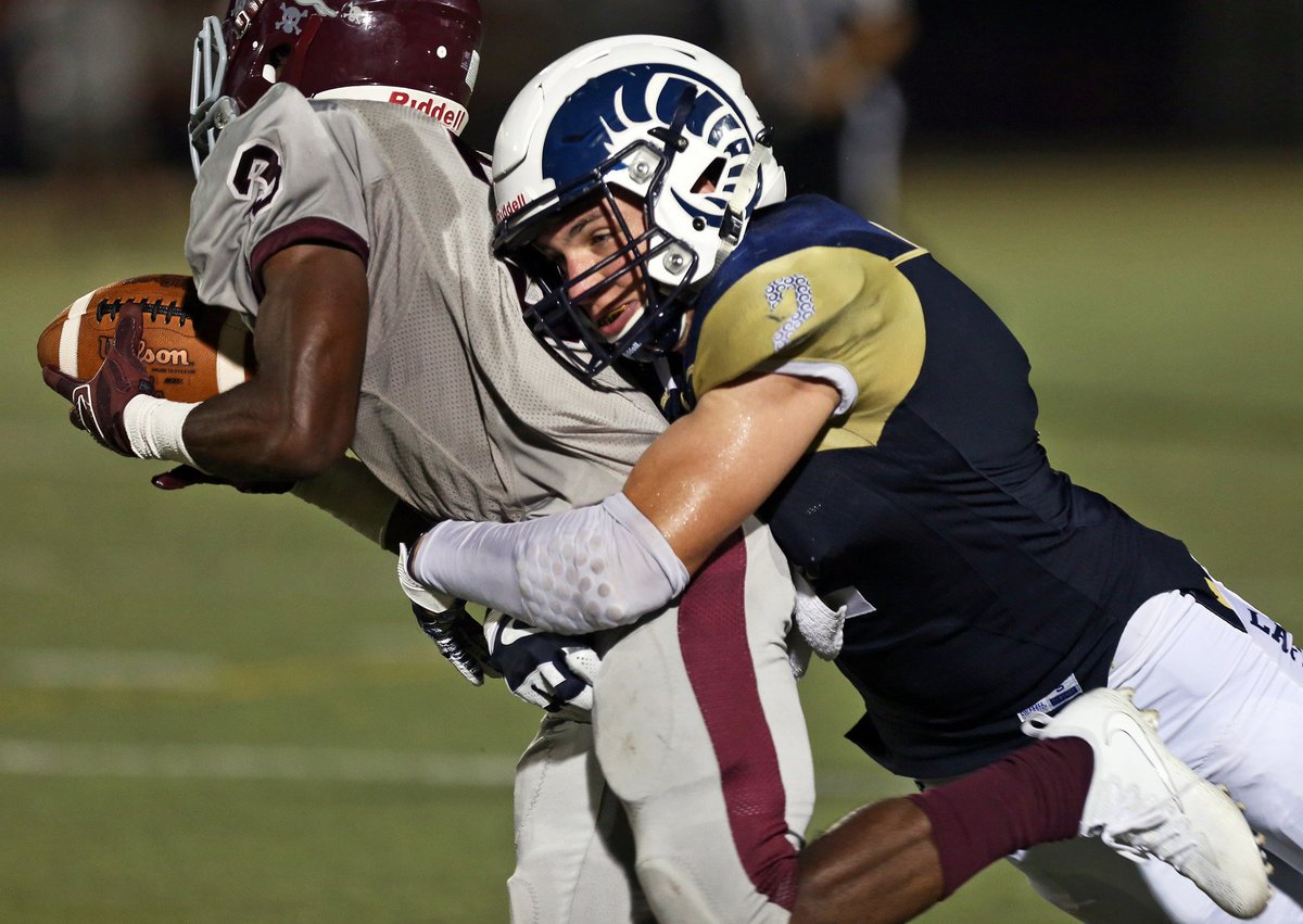 I64Bowl's tweet photo. Welcome to the I64-Bowl! Quentin Greene, 5'7" 160lbs, WR/CB, With 4.4 40 speed, IC Norcom's primary weapon is ready to fire at the I64-Bowl!! Team757 just got the need and the answer for speed!! Let's Go! #Team757 https://t.co/Aq852o6f2z