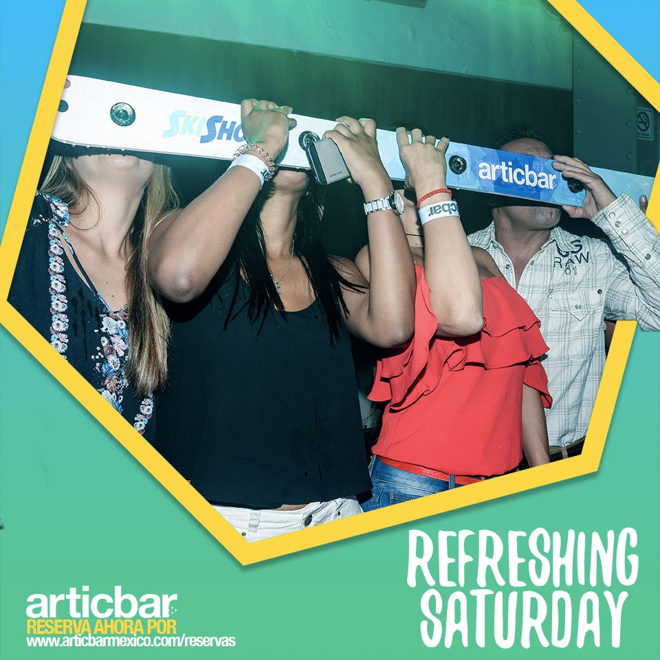 articbarmx's tweet photo. ¿BAR DE HIELO?, claro que existe y nosotros somos tu opción. Ven a nuestro #RefreshingSaturday en #ArticBar y entra a nuestra cámara de hielo el tiempo que quieras. ¡Aún puedes reservar antes de las 9pm! #TellYourFriends. RSVP https://t.co/5P0rXcCSAW o por Whatsapp al 5534445995. https://t.co/I6aJBeZ4Je