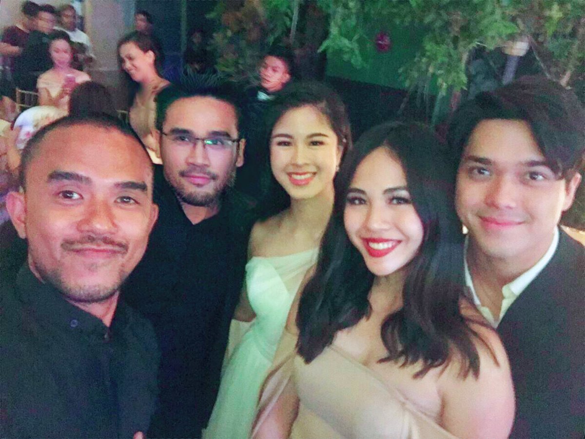 archie_carrasco's tweet photo. With the Making Mega babies at 18th birthday of Heaven last night. #KissesDelavin #JanellaSalvador #ElmoMagalona (#Elnella)  #MarkNicdao https://t.co/KBDS54aoRR