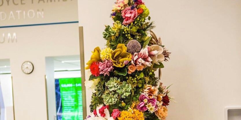 HowesNathan's tweet image. Designer #Christmas trees up for bid at #BurlON’s @Jo_Brant Hospital - insidehalton.com/news-story/796…