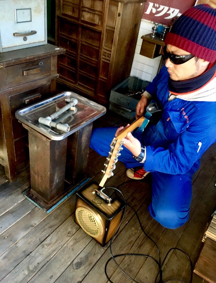 Jarry_Tenjincho's tweet photo. ジャリ市！
いよいよ次の日曜です。
打ち合わせもいよいよ大詰め。
音楽部門最終チェックもしてきました！
どうぞご期待ください(๑•̀ㅂ•́)و✧

#ジャリ市 #小山市 #天神町 #古道具#飲食#服飾#音楽#ワサビ本店#なぎ#tomomi&amp;スローハンド
#栃木県 #小山市 #天神町 https://t.co/RpGHXnKeOg