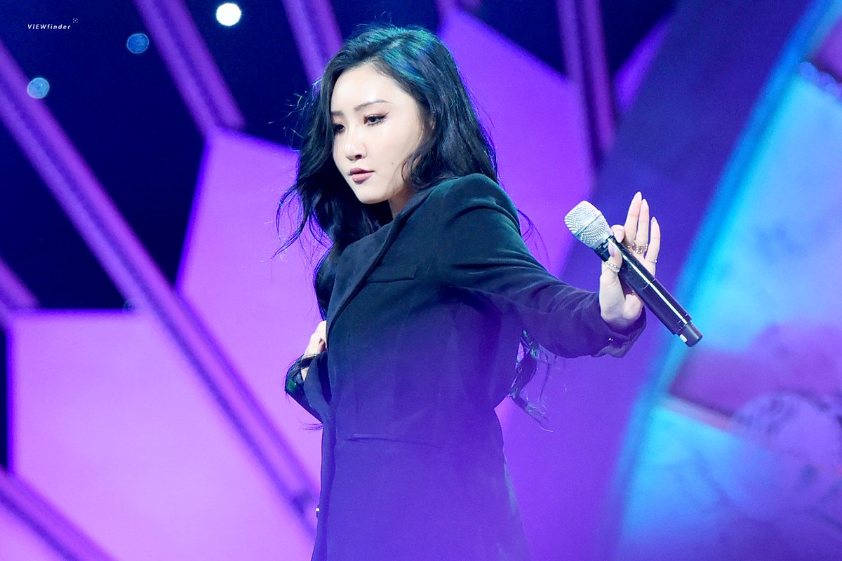 171125 청룡영화상 
#마마무 #MAMAMOO #솔라 #문별 #휘인 #화사