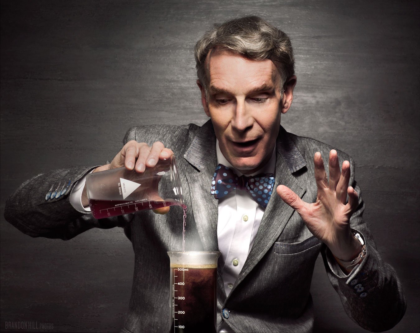 Happy Birthday to Bill Nye \The Science Guy\ who turns 62 today! 