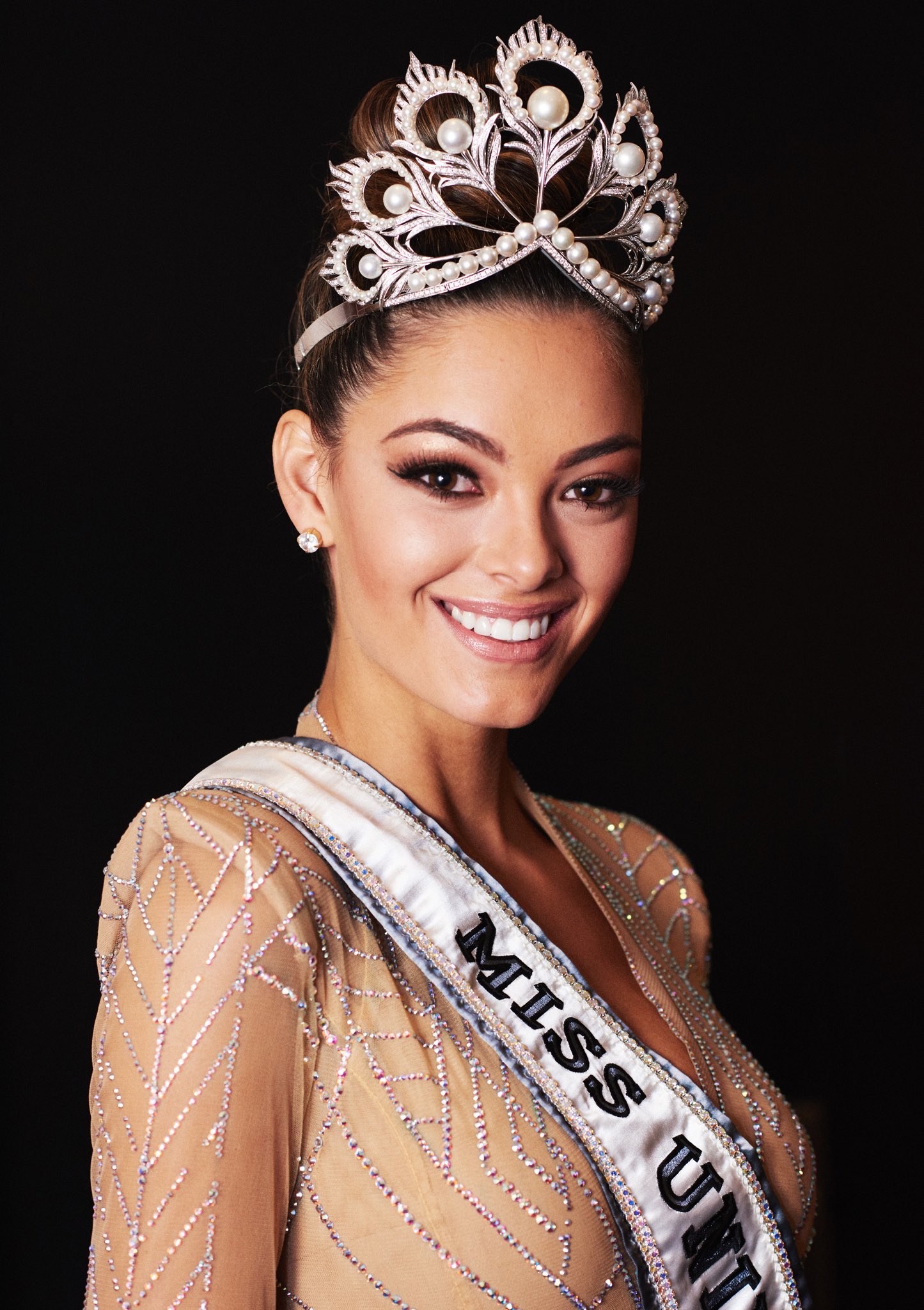 Miss Universe on Twitter: "Let’s welcome #MissUniverse 2017 Demi-Leigh