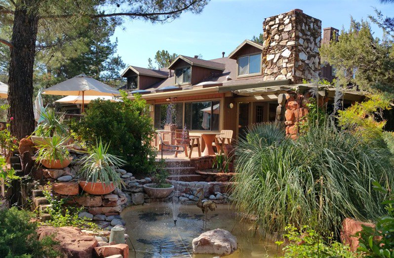DealsGoods's tweet photo. 21% #lodges at #sedona – A #Luxury #bed and #breakfast Inn
https://t.co/wyLLyORkCp #sale #discount #bestdeal #travel #bed and #breakfast #Sponsor https://t.co/itrfF2V4iR