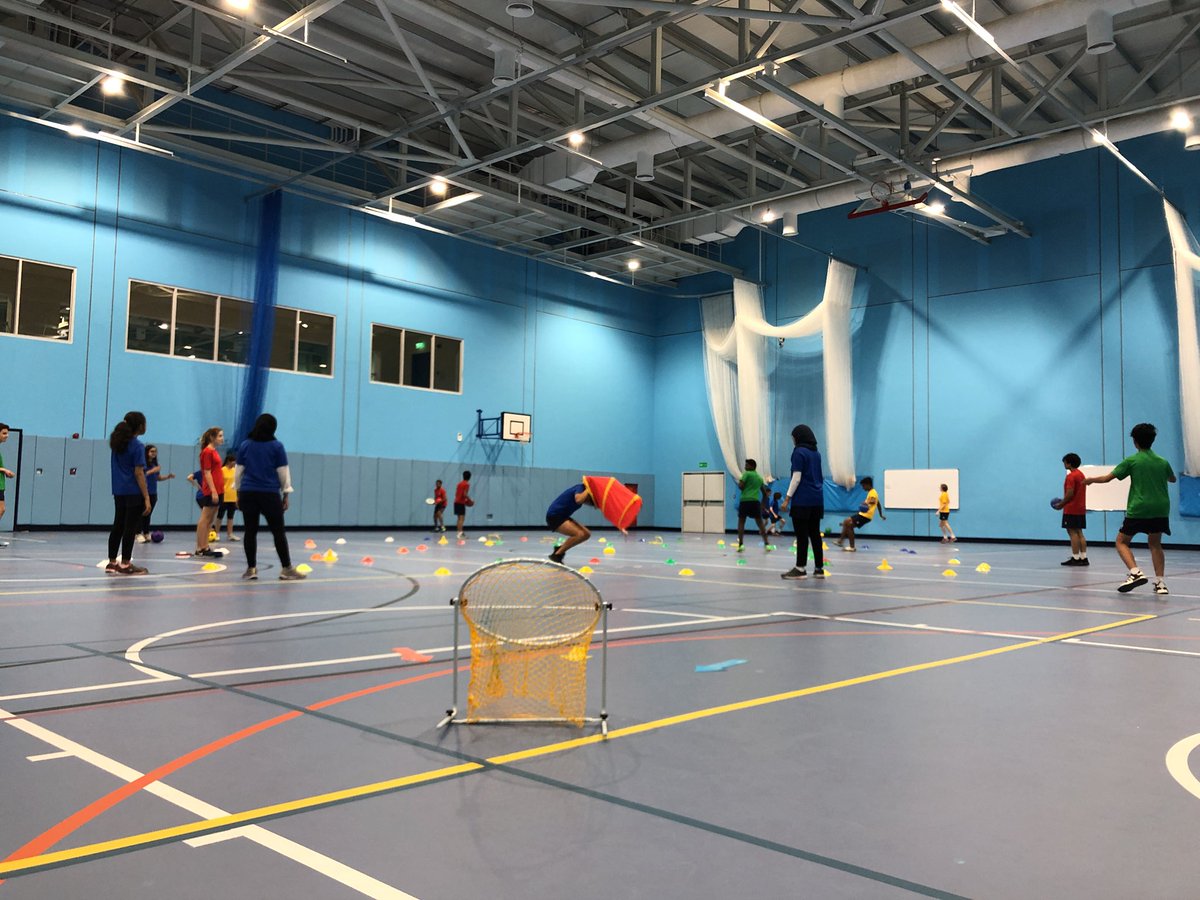 SlaterR92's tweet photo. I haven’t posted in a while... so thought I’d share a striking and fielding game for year 10s 😁👌 #keepingthemactive #funfunfun https://t.co/4s8KauHXUu