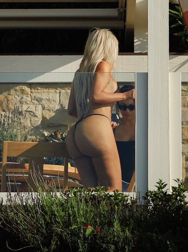 edenblackk's tweet photo. Kim Kardashian https://t.co/ODhvKvSSUW