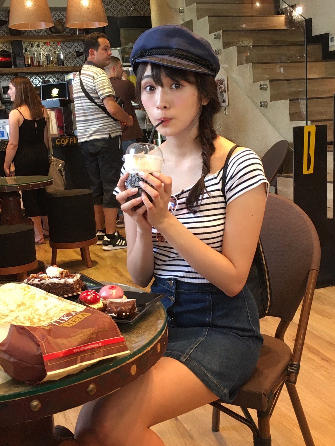渡辺梨加1st写真集 公式 Twitterissa 本日11月27日 月 饒舌な眼差し 発売まで 撮影兼ねて訪れたカフェ そんなに甘いもの食べて大丈夫ですか な ひとコマ 渡辺梨加写真集 T Co Oxqofsi6lh 12月5日 水着撮影より前のこと 思い出と共に 渡辺梨加1st写真集 公式 Twitterissa 本日11月27日 月 饒舌な眼差し 発売まで 撮影兼ねて訪れたカフェ そんなに甘いもの食べて大丈夫ですか な ひとコマ 渡辺梨加写真集 T Co Oxqofsi6lh 12月5日 水着撮影より前のこと 思い出と共に