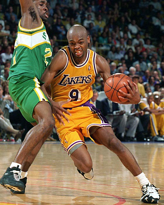 Happy Birthday to Nick Van Exel who turns 46 today! 