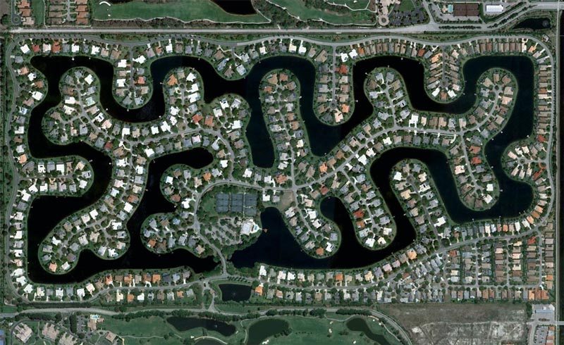 WebForPeople's tweet photo. Patterns of Human Development Found on Google Maps https://t.co/htvZRzu4le https://t.co/LXKJ78NUVK