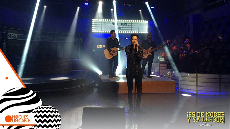 Esdenoche's tweet photo. Regresamos con @Jaryoficial en la música @Esdenoche con @ReneFranco @unicable_canal 🎵🎵🎵 #JaryEnEsDeNoche https://t.co/fYGeoLyCyd