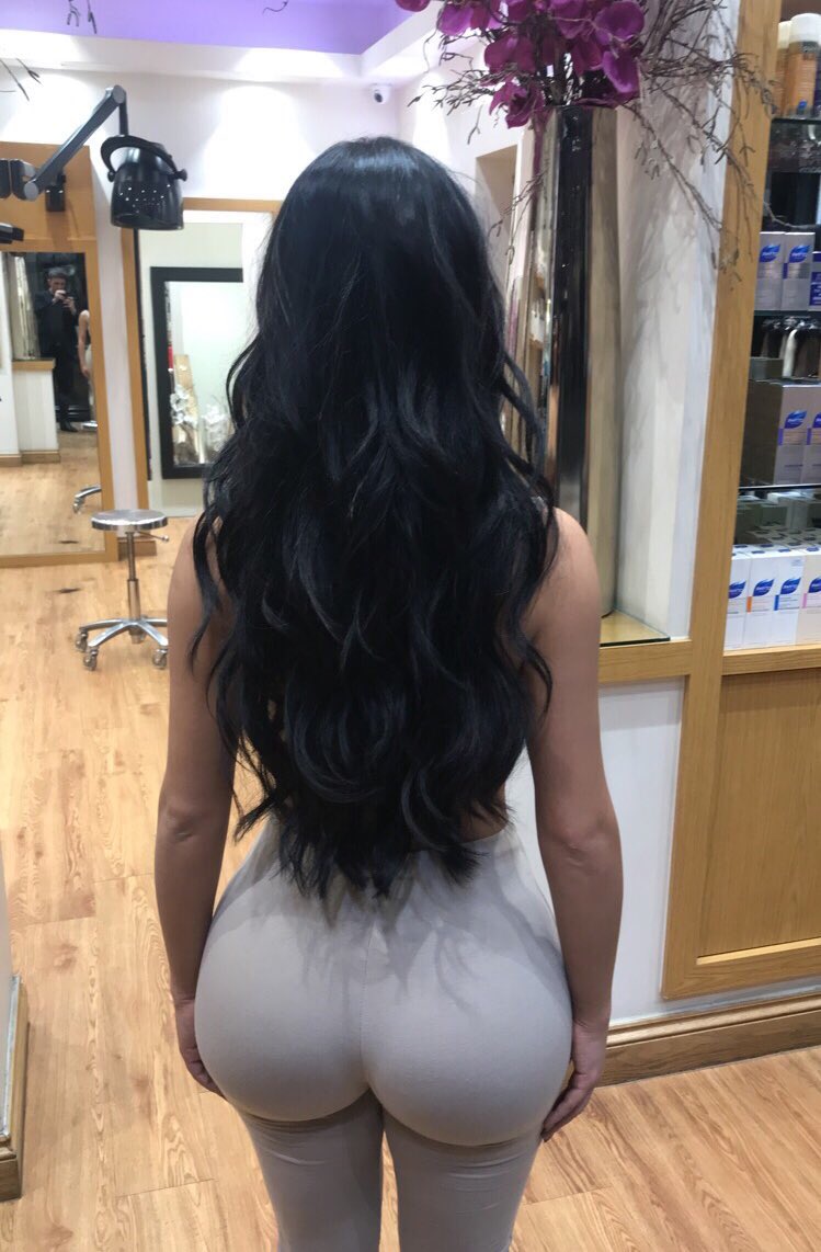 edenblackk's tweet photo. Demi Rose https://t.co/TZhCcWy231