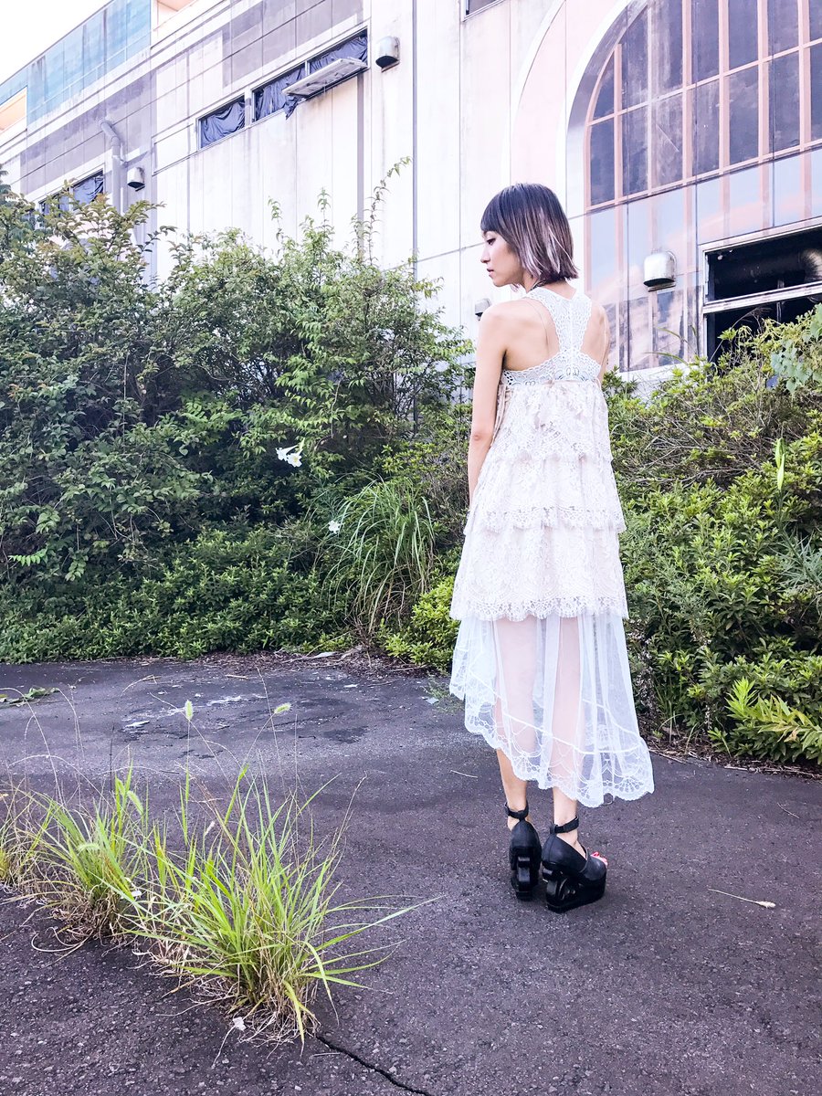 LiSA_OLiVE's tweet photo. いよいよ明後日11月29日New SiNGLE「ASH」発売日。ということは、明日はフライングゲットの日！ということは、もう明日聴いてくれる誰かがいてくれる。ということ。あー。やっぱリリースってドキドキする。 https://t.co/2UnuHVEsnd