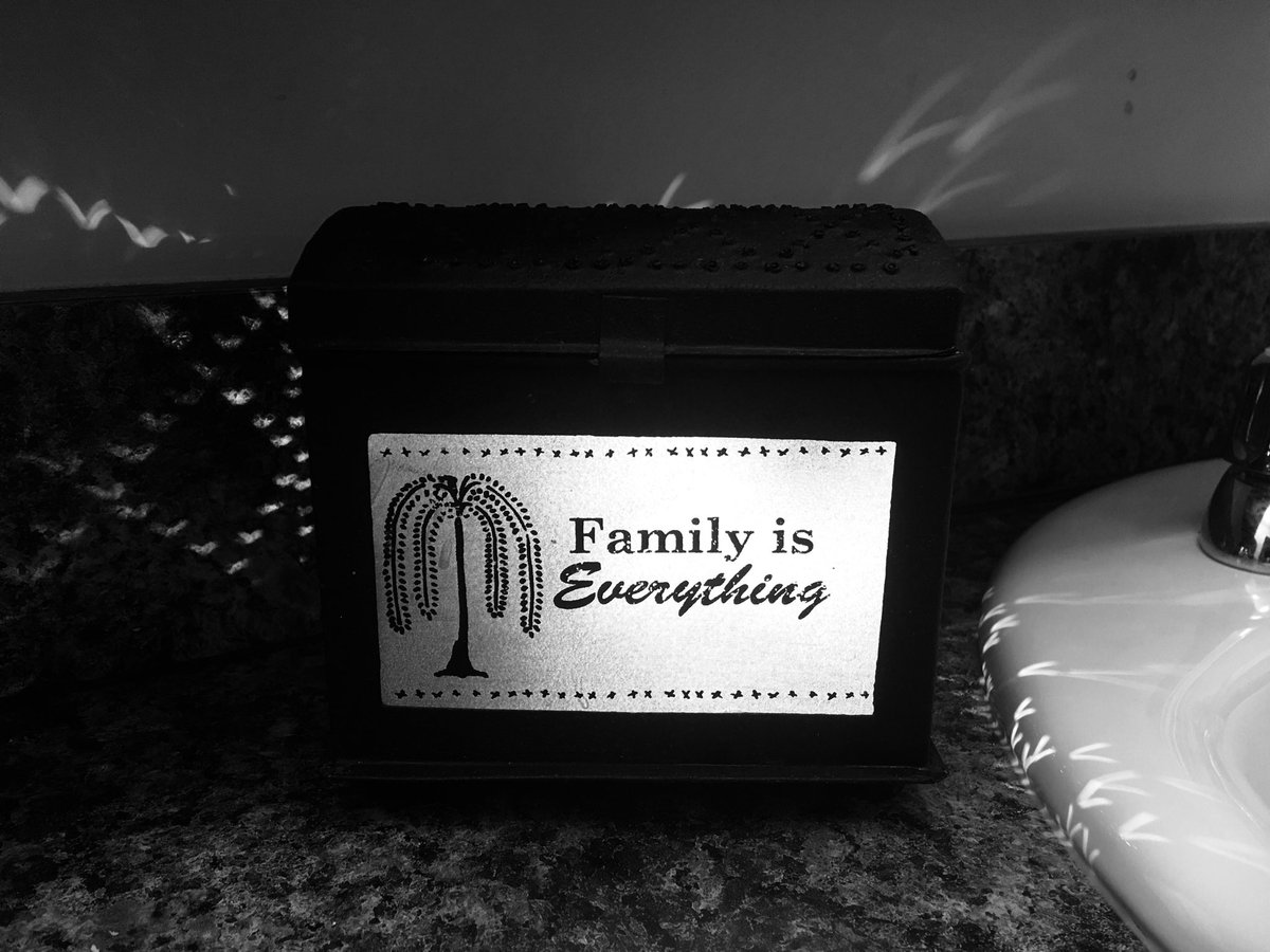 jbrown80333's tweet photo. Yes it is #FamilyFirst #mygirls #Blessings https://t.co/21OO9sKzeU