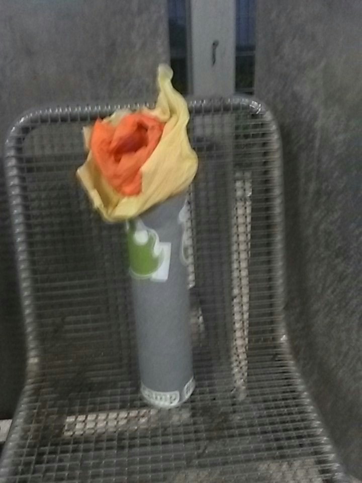 oerbbb's tweet photo. tOERch auf dem Weg zum OERCamp #oerde17 https://t.co/LPF3y6T0iI