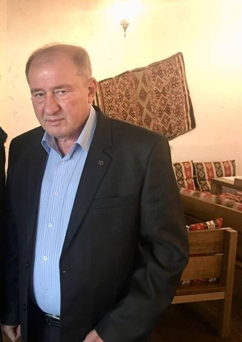 LOrientLeJour's tweet photo. « Comme Staline, Poutine essaie de faire plier les Tatars et les Ukrainiens » @HayekCaroline #Ukraine https://t.co/DbDQ1c3LxO https://t.co/MJpUR1f6G6