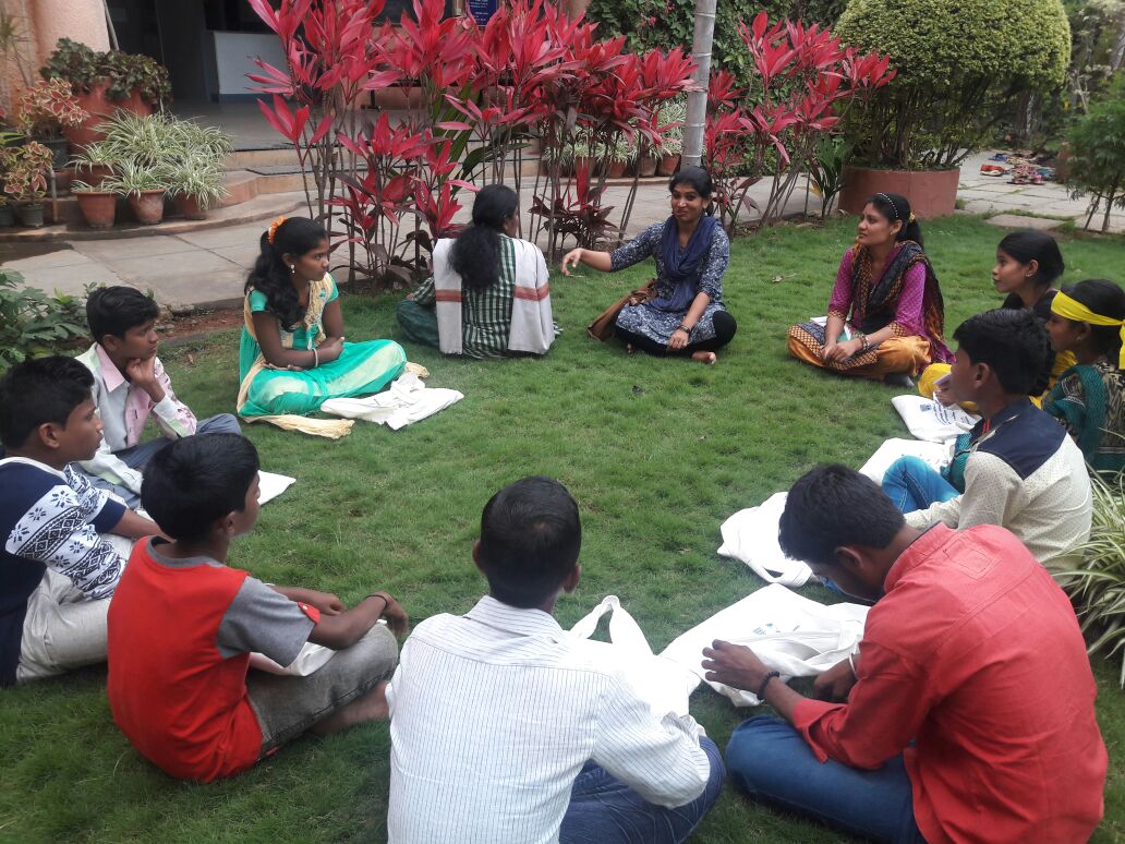 RadioActive90_4's tweet photo. RJ Manjula and RJ Vijaya are at the Annual #ChildRightsParliament at #IndianStatisticalInstitute. Jointly organised by the Forum, #KCRO and #UNICEF, the session will train young participants in procedures and questions.
#communityradio #childrights #children #KidsTakeOver https://t.co/H0iKKTwZeL