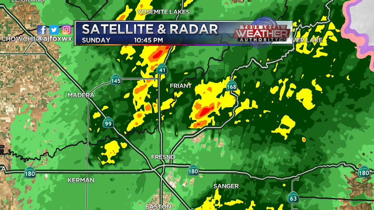 ajfoxwx's tweet photo. Clovis, Madera Ranchos, Friant, Sanger are all getting more moderate or even heavy showers right now. And the front hasn't even moved through yet.
#KSEEWeather
#Clovis #MaderaRanchos #Friant #Sanger https://t.co/OKnqADMMlq