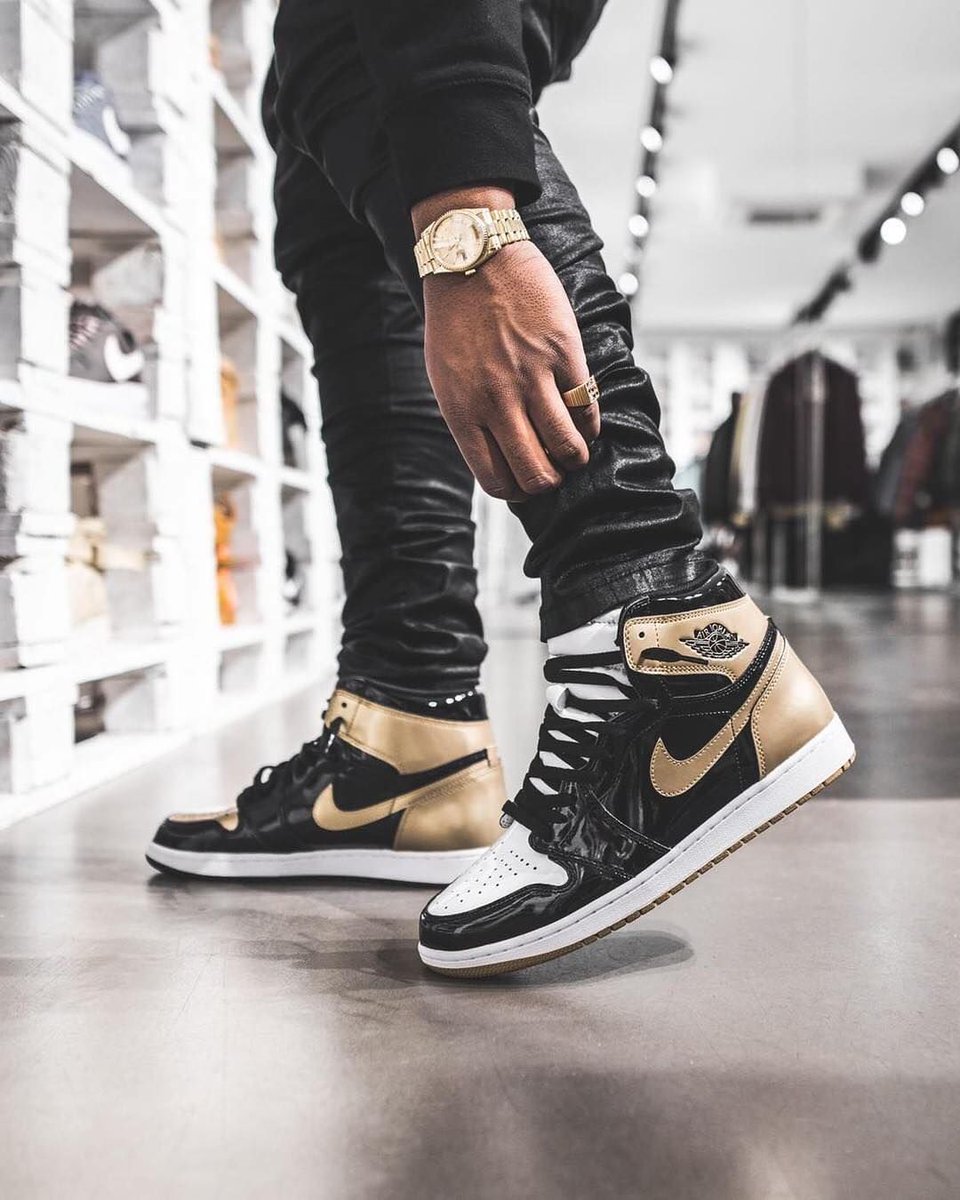 jordan 1 gold top