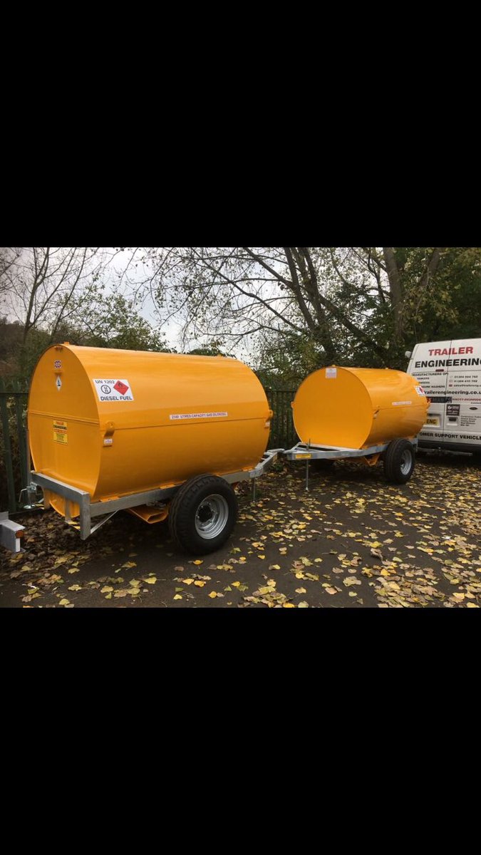 trailerengineer's tweet photo. Enquire about our #fuelbowser range @ https://t.co/rF7QztZsk2

#planthire #aviation #groundhandling #farming #diesel #jeta1 #avgas #petrol #adblue #oil #fueltrailer #tanker #agriculture #fuelcube #generatorfuel #generatorhire #equipmentrental #equipmenthire #constructionequipment https://t.co/Iot2Ec0j4W