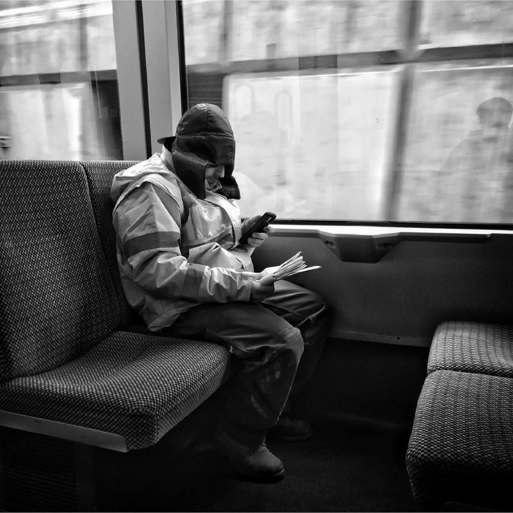 darzveider's tweet photo. Deep in his thoughts
. .
. 
#onthestreets 
#everybodystreet 
#streetportrait
#streetphotography_bw
#streetleaks
#SPIcollective
#streetdreamsmag 
#portraitmood
#lensculture
#streetsnap 
#lensculturestreet 
#life_is_street
#humanedge
#hartcollective 
#stor… https://t.co/DOmM43agbS https://t.co/2RhjJYMh8z