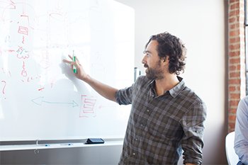 MicrosoftSuomi's tweet image. Do you want to talk #RealLifeCode? Let’s roll up our sleeves. Join our webinar TODAY at 2pm and learn more about #Azure and our co-engineering options: msft.social/9ZbmAF #slushmoments #Slush17