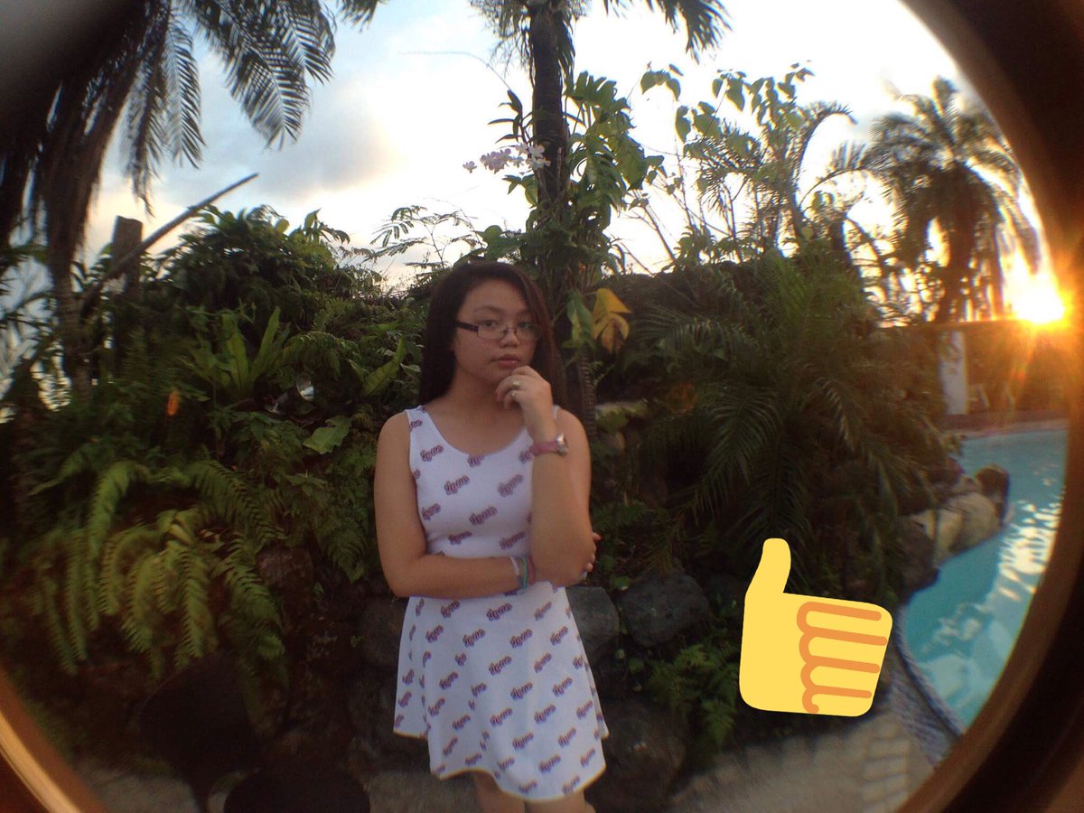 mirjboo's tweet photo. Happy 18th to my cute cousin jk im the cutest 💁🏻 hahaha love you ❤️ stay glaMARous #GlaMARousAt18 #Dalagingding #Talonpa https://t.co/G2sROjpGBa