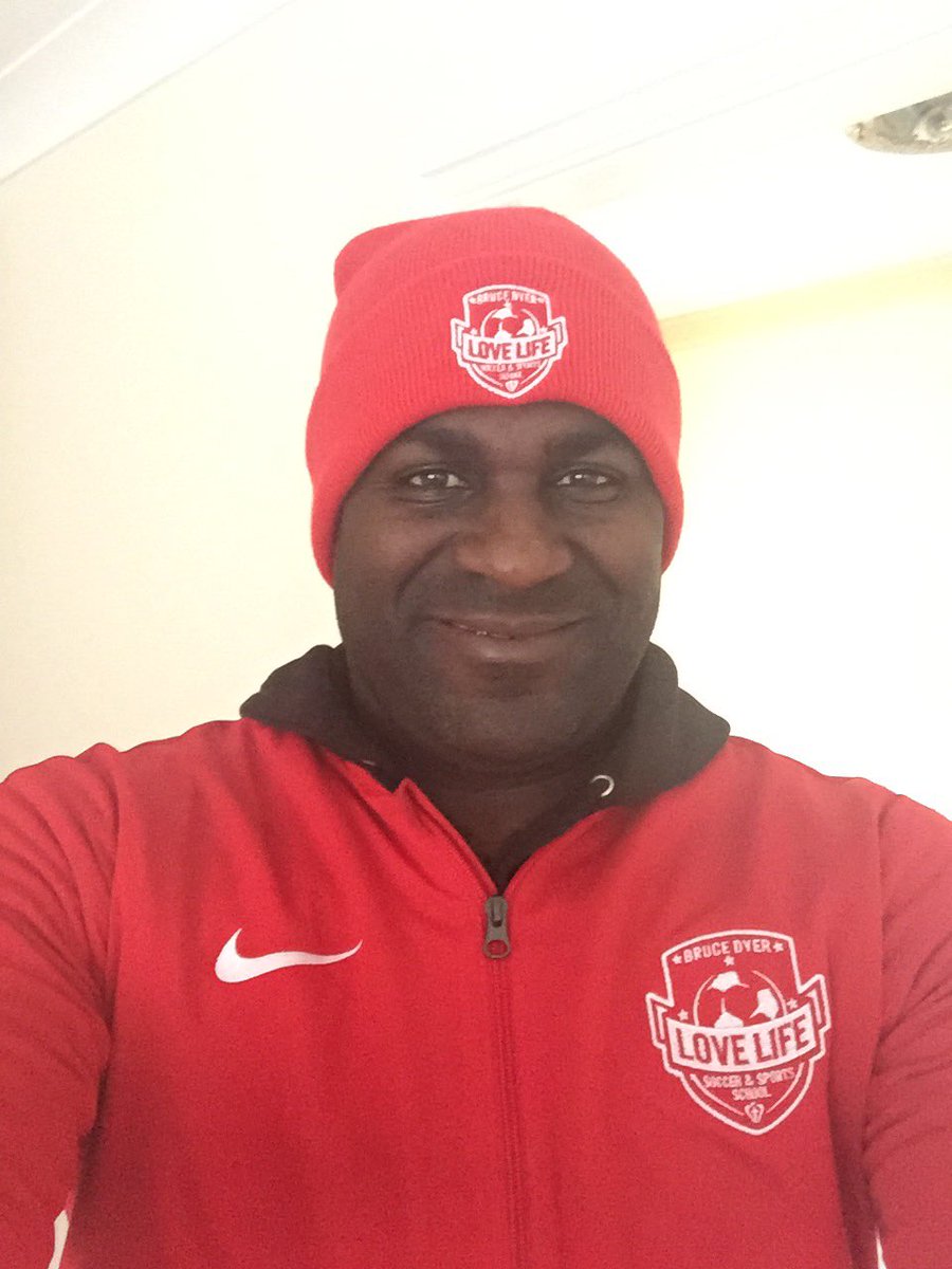 Bruce Dyer tweet media