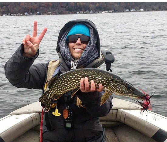 Winter is coming. #winter #flyfishing #coldaf <a href="/smithoptics/">SMITH</a> <a href="/GORETEXhuntfish/">GORE-TEX Hunt&Fish</a> @FishGLoomis <a href="/HowlerBros/">Howler Brothers</a> <a href="/redington/">Reymond</a>