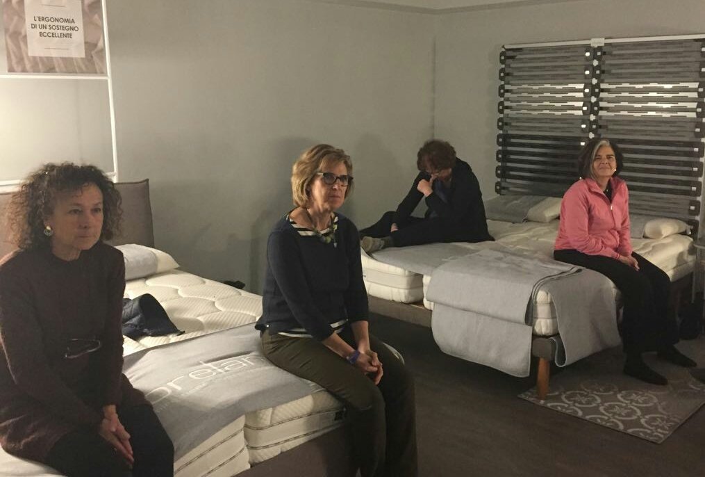 DorelansulWeb's tweet photo. ✏ Con la Dott. Francesca Moro i nostri ospiti hanno svolto una serie di esercizi di rilassamento per stimolare la memoria. #ActiveHealth #DorelanBed #TorinoNizza https://t.co/r1x8ibOfWY