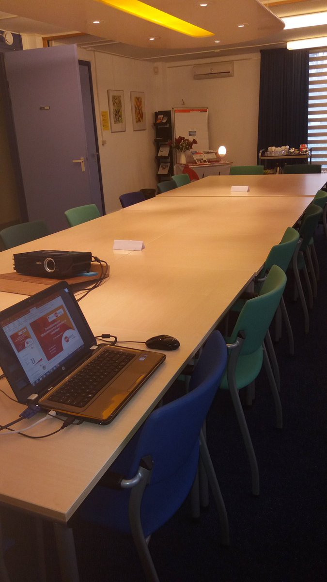 Zorgbelang_Gr's tweet photo. We zijn klaar voor de laatste #AcademieZorgbelang van 2017! Welke #methodieken zijn er om de #achterban te #raadplegen? #ervaringen #participatie https://t.co/oc78lb3TqP