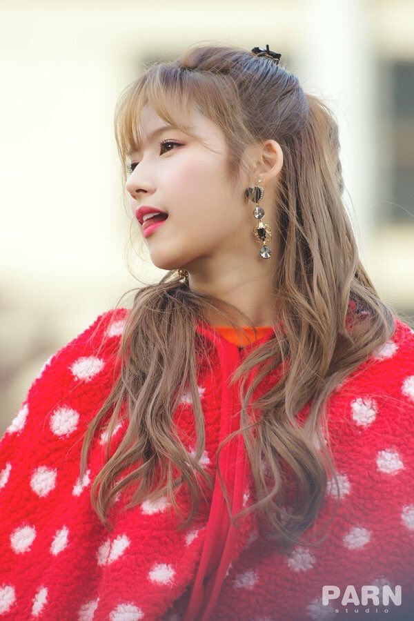 _twice_sanalove's tweet photo. サナのセンイルまでに1229いいね集めたいです💕
#onceさんでRTした人全員フォローする 
#とにかく可愛い湊崎 
#サナペンRT https://t.co/Wj146Ejtrm