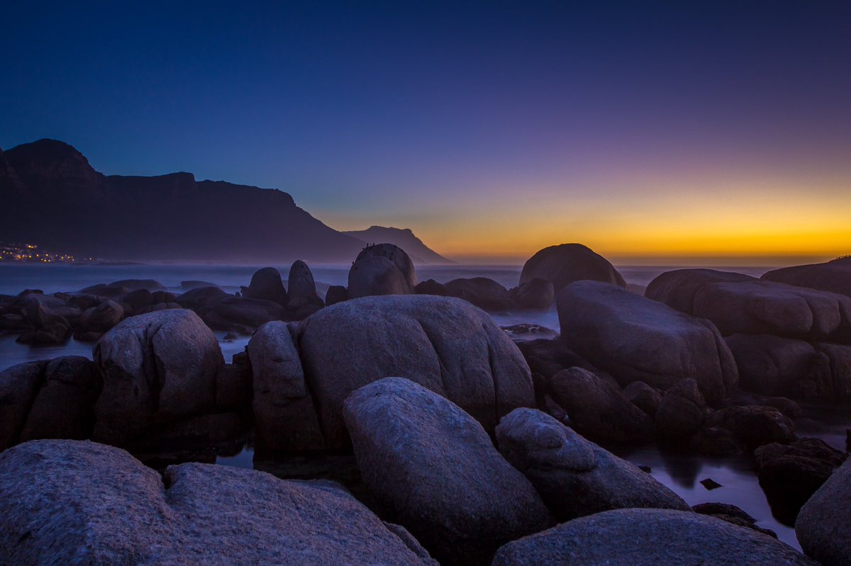 jensassmann's tweet photo. New week, new topic (48/52): My #TopTenLandscape photos starting w/ boulders in #CampsBay, #SouthAfrica 

https://t.co/k3C1YOadbq https://t.co/WnafRVBt1k