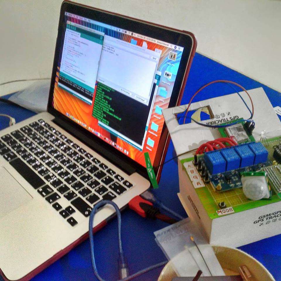 thecloudpower's tweet photo. Building #smartcity with #InternetOfThings #DevelopersChoice #AzureIOTHub #PoweredByWindows #Microsoft #Azure https://t.co/H2bfV5UDIL