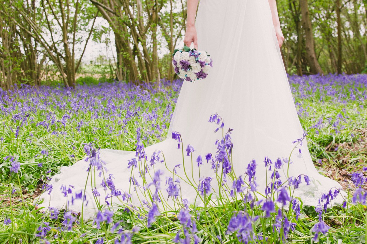 C_LaurieDesigns's tweet photo. @meghanmarkle I hear you may be planning a wedding? (Congratulations!) Take a look at my work it could be perfect for you :) #charlottelauriedesigns #alternativebouquets #yourweddingyourway #royalwedding #everlastingweddingflowers #youneverknowifyoudontask https://t.co/4IOA0dyqR9