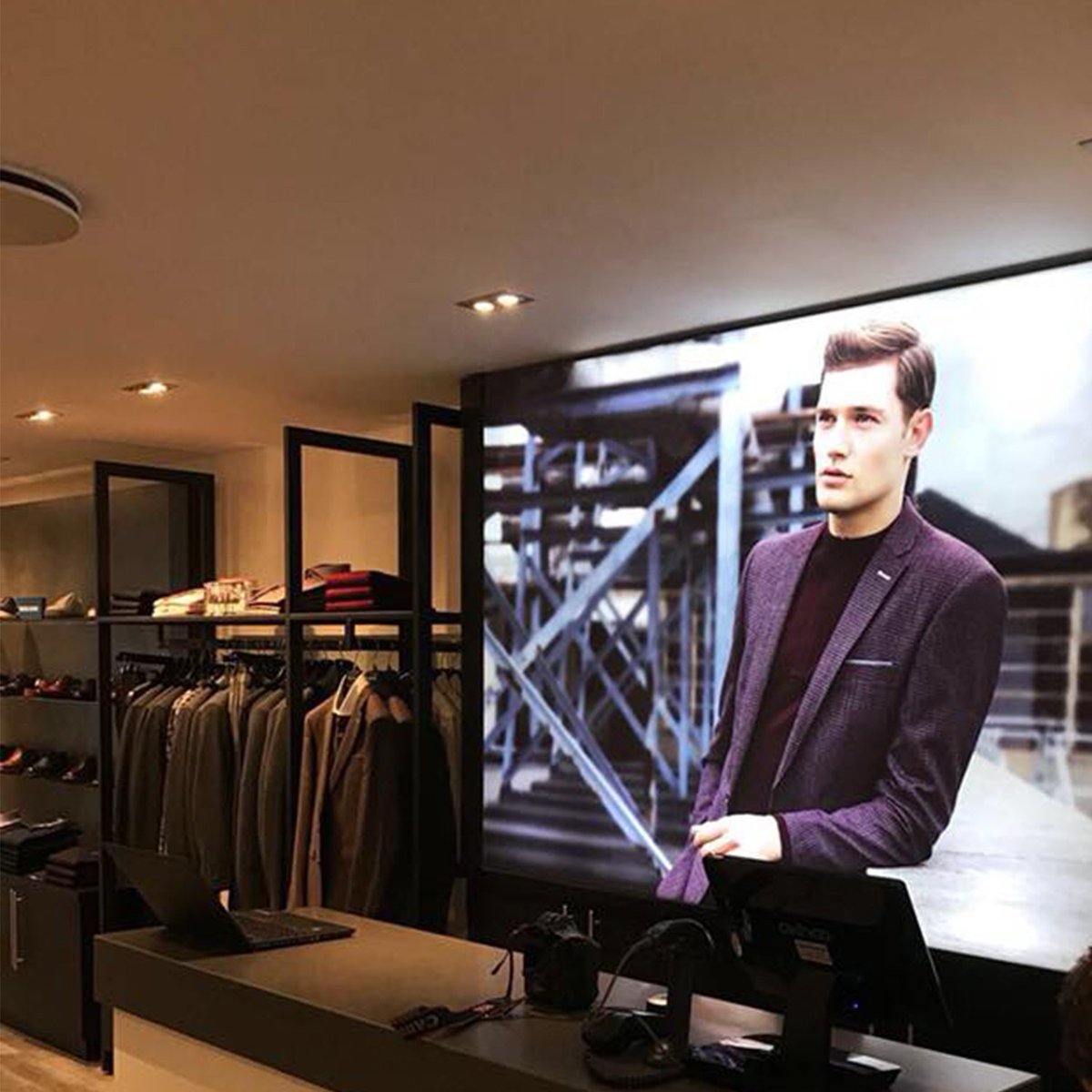 Fashione's tweet photo. Smart Epos that just Fits... 👌Say no to Chunky Cash Registers! 
#Epos #retailmanagement #no1 #fashion #independentretailers https://t.co/XcRCjZiAEa