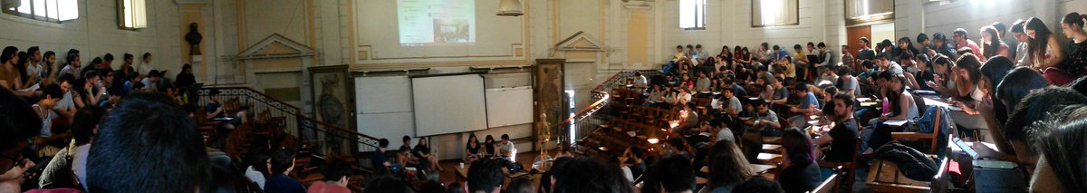 m_koryzma's tweet photo. @biobio estudiantes de medicina discutiendo la #reformasalud ahora!
 ¿debería existir una contraloría médica única para otorgar licencias? #ESPUCh https://t.co/aoSrychJSH