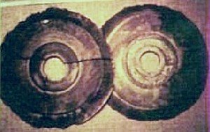 Morgen: <a href="/exponiertberlin/">Exponiert Podcast</a> führt uns auf eine reise durch die Jahrhunderte und die Kontinenten auf der Suche nach einigen geheimnisvollen Artefaken. Mit Musik von <a href="/xeresaband/">xeresa</a> und <a href="/illvminist/">Blackjack Illuminist</a> Enjoy!