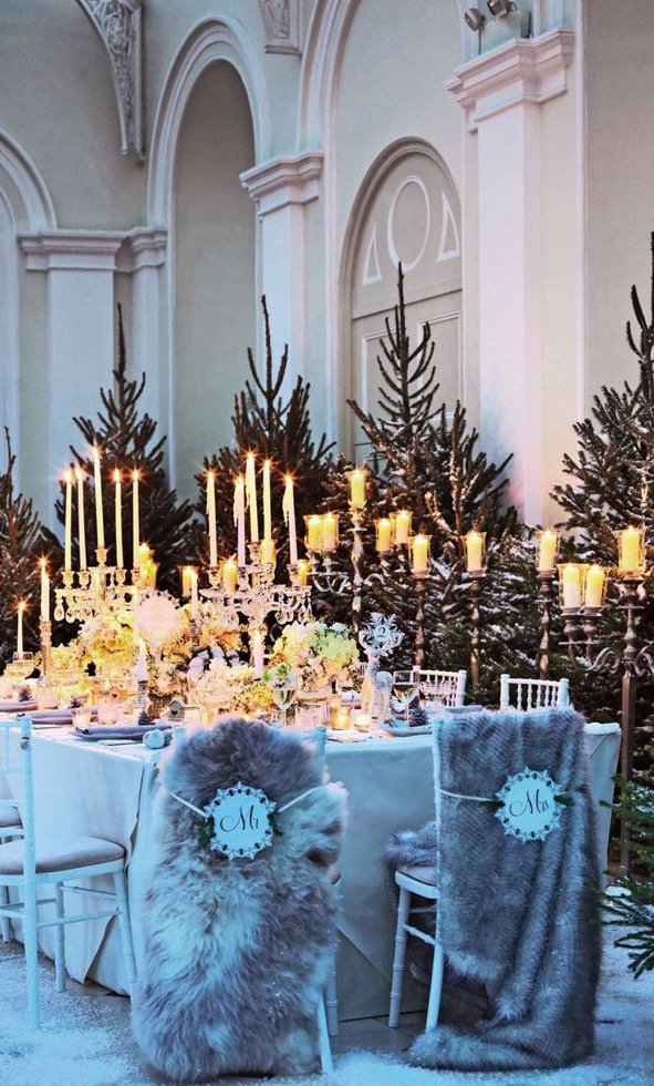 NARNIA | A Winter Fairytale full of light and festive details
📷 <a href="/domino/">domino ♿️ 🇬🇱🇵🇸🏳️‍🌈🏳️‍⚧️</a> 
#eventplanner #narnia #escape #winter #event #theme #christmas #light #tabledecor #stylist #design #specialoccasion #fairytale