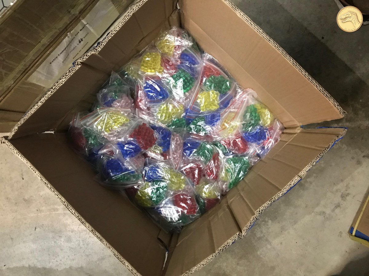 DevDiem's tweet photo. So many extra cubes. #cubes #Ritual #boardgames #Kickstarter https://t.co/fK4K9xsRWk