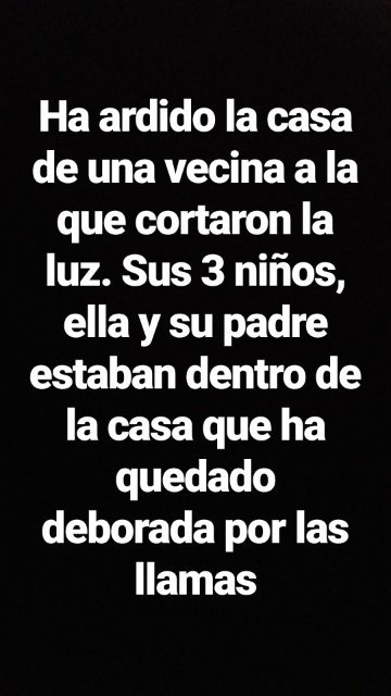 srta_jacobera's tweet photo. Nos despertamos con una noticia terrible. Brutal incendio en la casa de una compañera de la @pah_alcorcon a la que cortaron la luz: https://t.co/6dYpHSNvxR