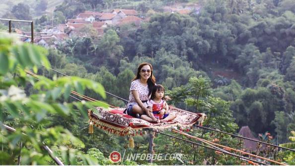 infobdg's tweet photo. Yuk Naik Karpet Terbang Aladin di Dago Dream Park Bandung https://t.co/QiVYH0KMxj #wisataBDG https://t.co/WPpJzOUc98